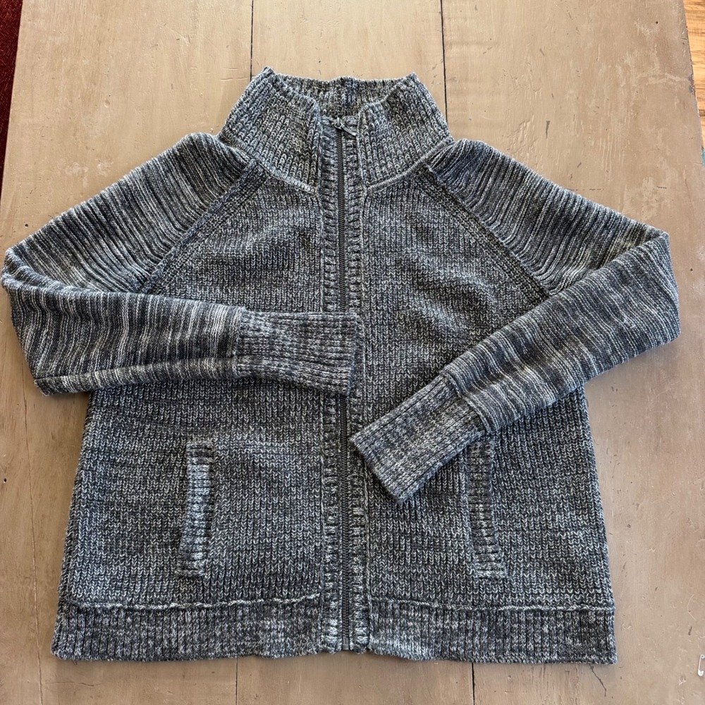 Victorias Secret Athleisure Chunky Knit Sweater Mock Neck Post Yoga Cardigan M